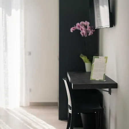 L'agrumeto فندق مبيت وإفطار بروسيدا