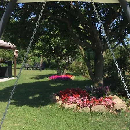 L'agrumeto فندق مبيت وإفطار بروسيدا