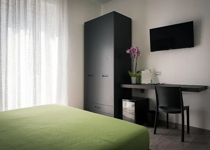 L'agrumeto 住宿加早餐酒店 4*